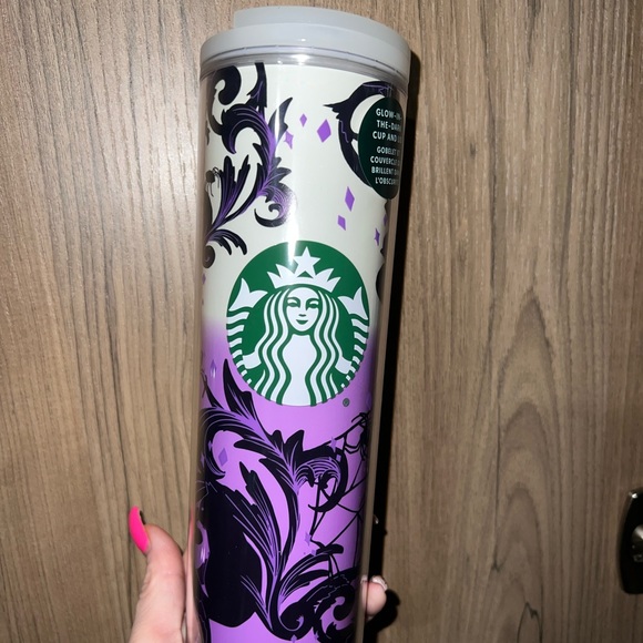 👻 Glow in the Dark Starbucks Tumbler Fall Halloween Release 2021 Purple - Picture 2 of 4
